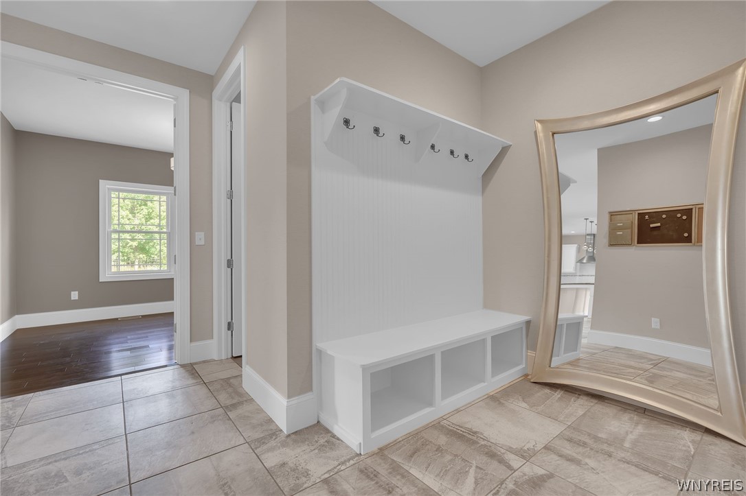 6021 Wexford Manor