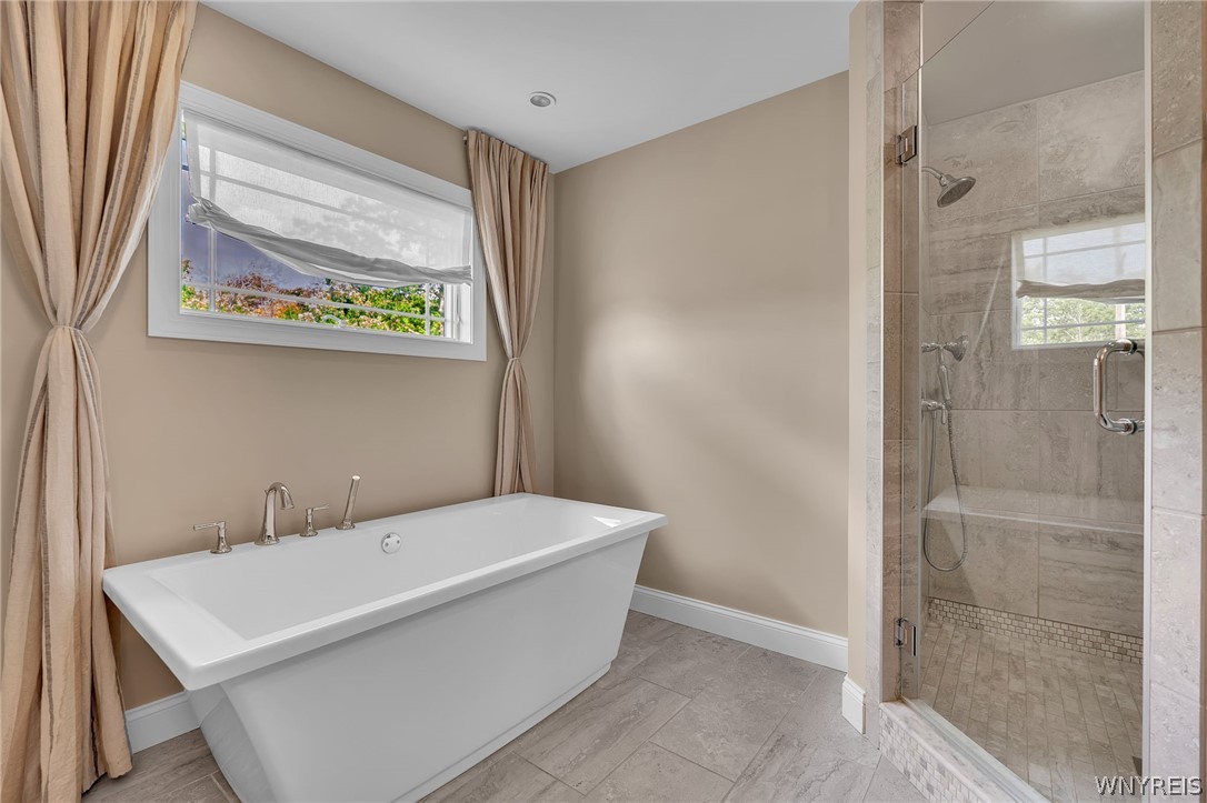 6021 Wexford Manor