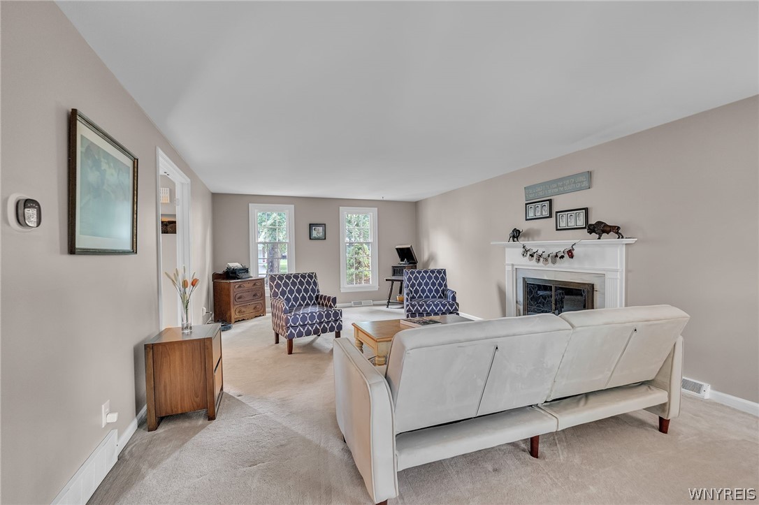 37 Pin Oak Drive