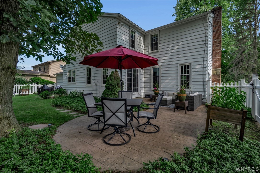 37 Pin Oak Drive