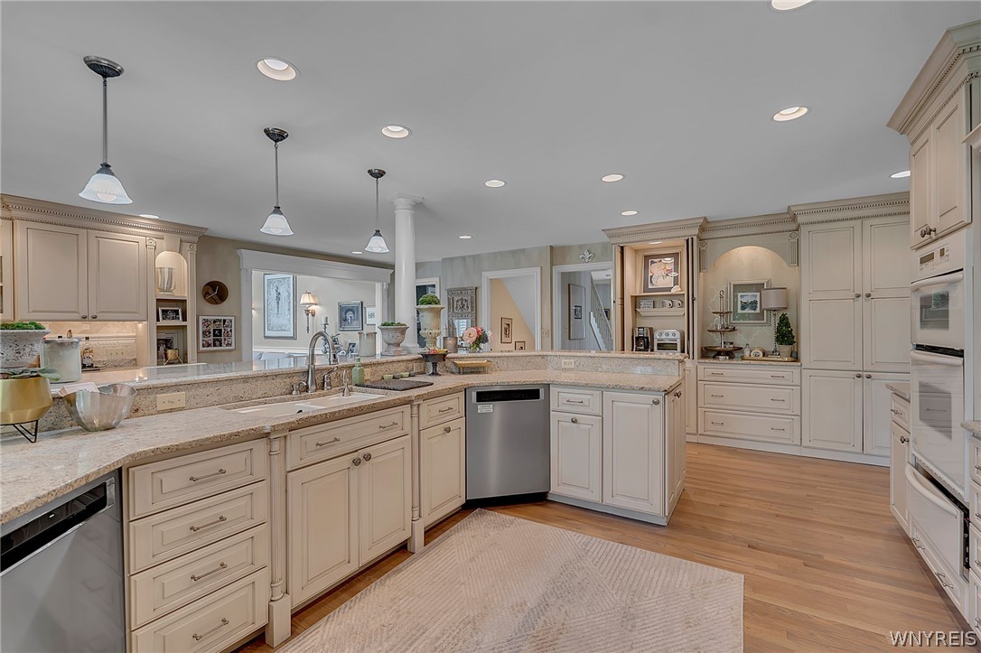 18 Blue Heron Court