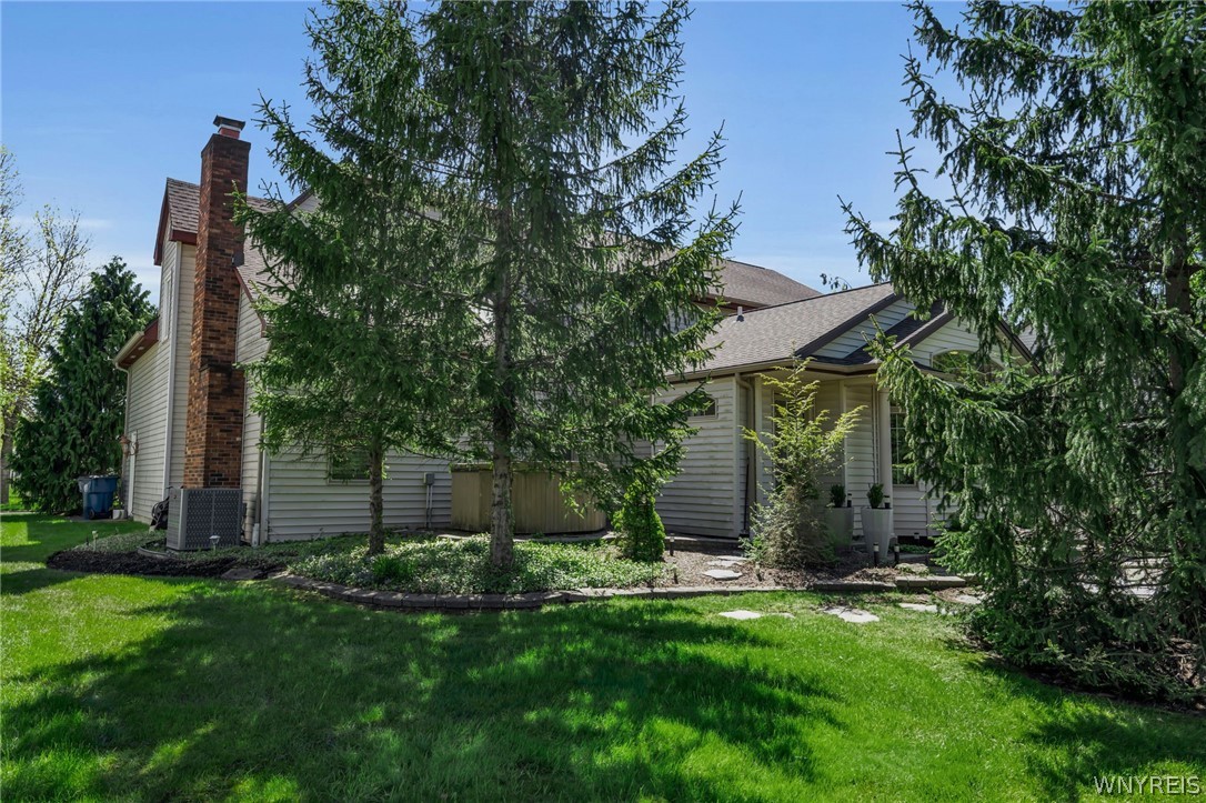 18 Blue Heron Court
