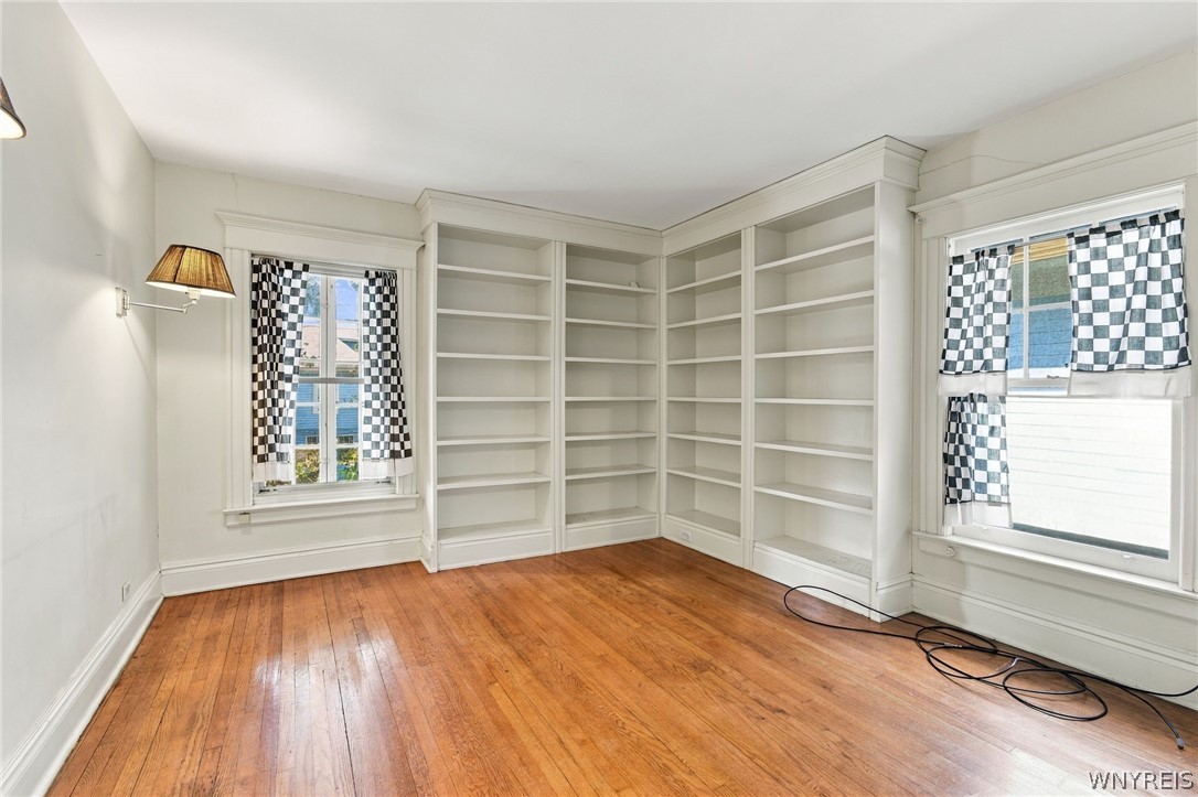 8 Berkley Place