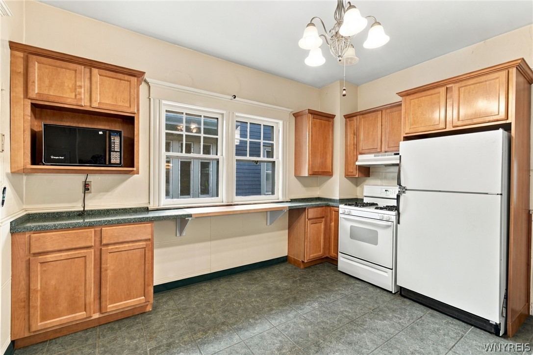 8 Berkley Place