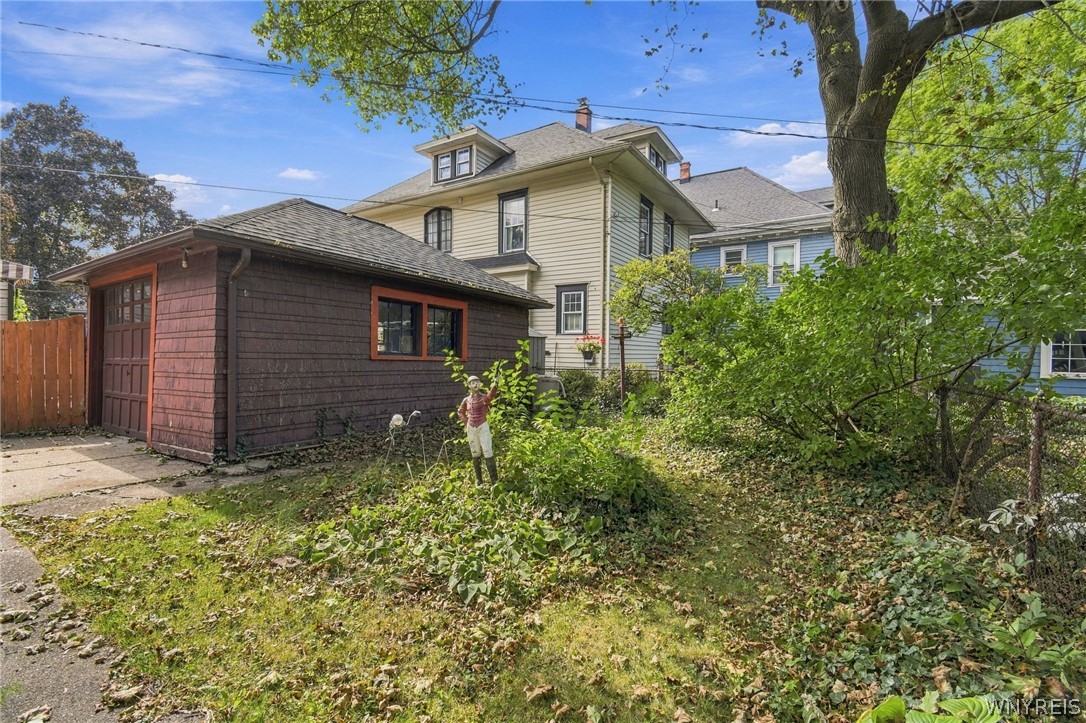 8 Berkley Place