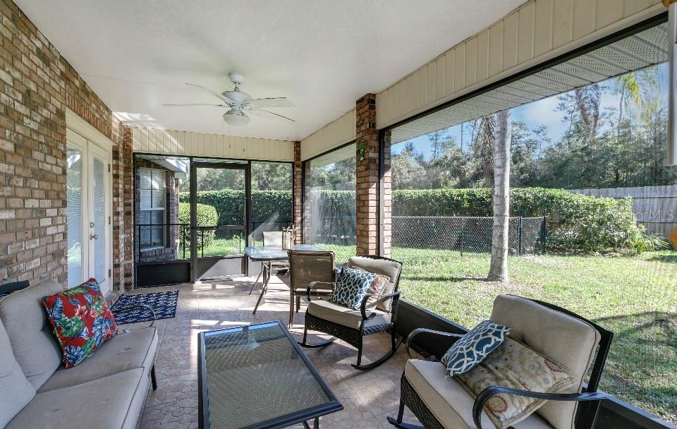 904 W BLUE SPRINGS AVE