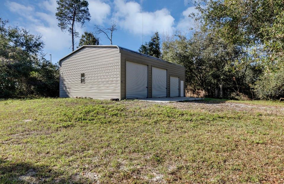 904 W BLUE SPRINGS AVE