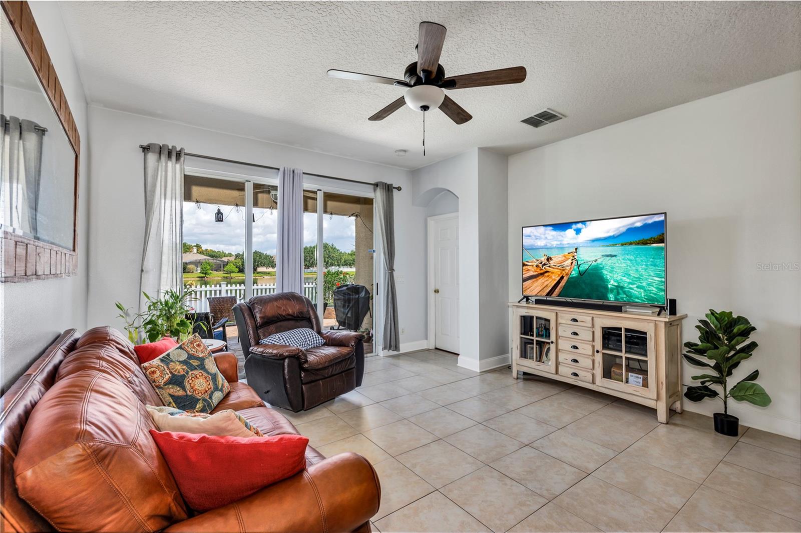 2445 CYPRESS TRACE CIR