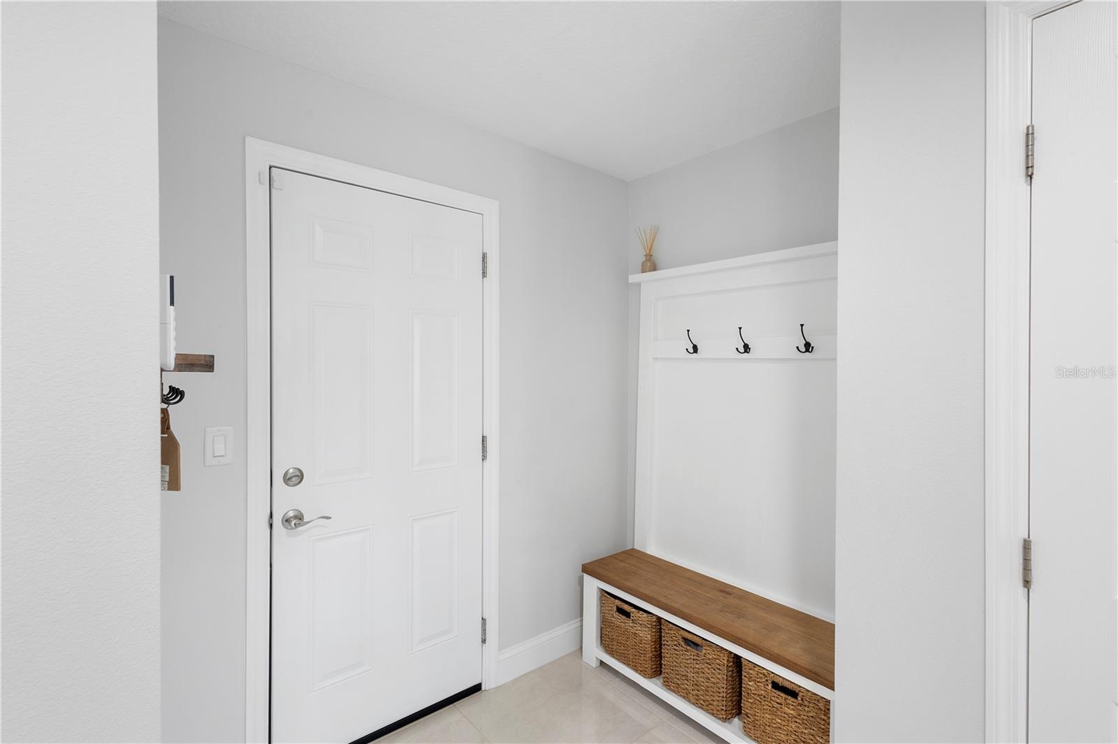 2849 WINDSOR HEIGHTS ST