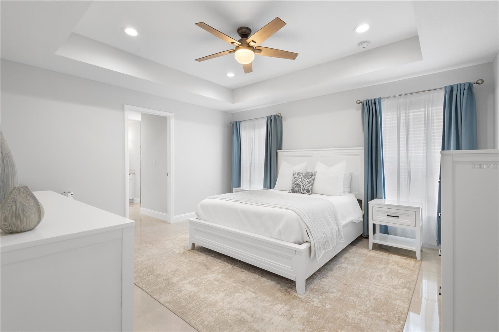 2849 WINDSOR HEIGHTS ST