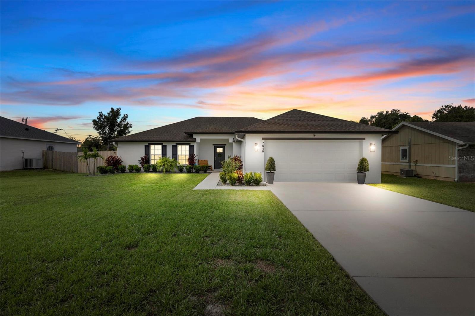 2849 WINDSOR HEIGHTS ST