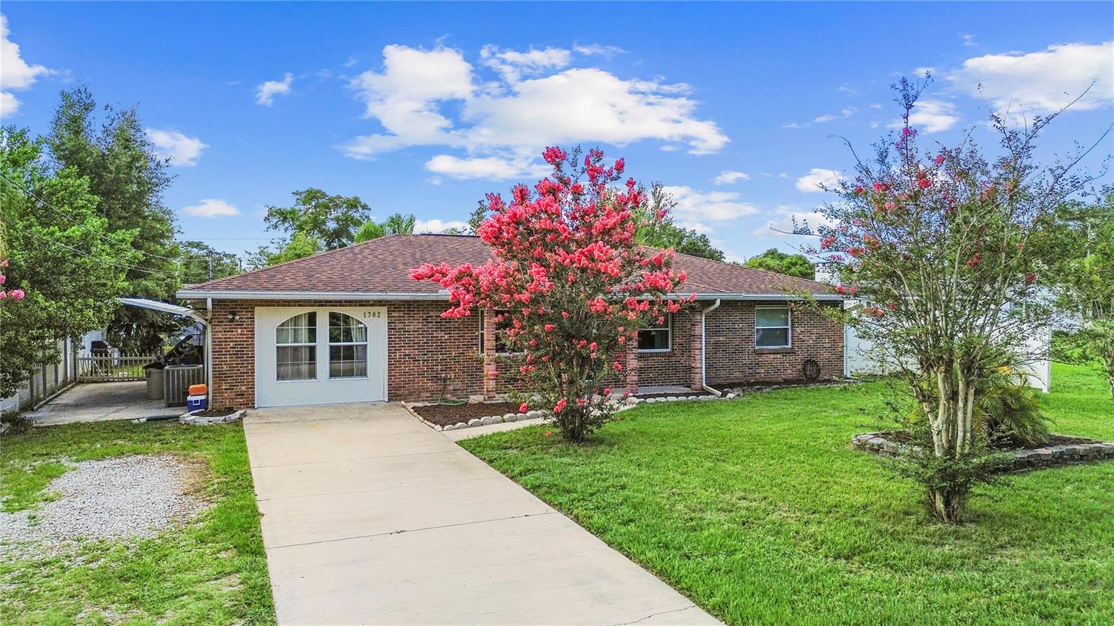 1702 PALMETTO AVE