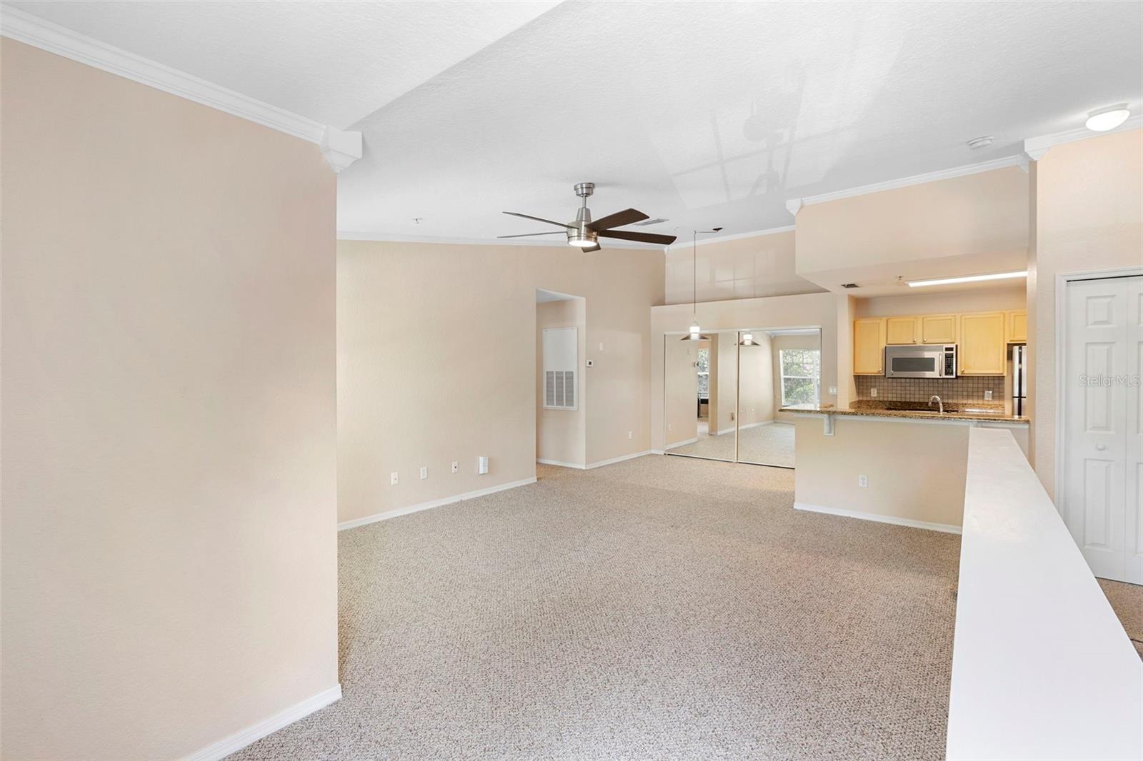 910 REGATTA BAY DR #5-201