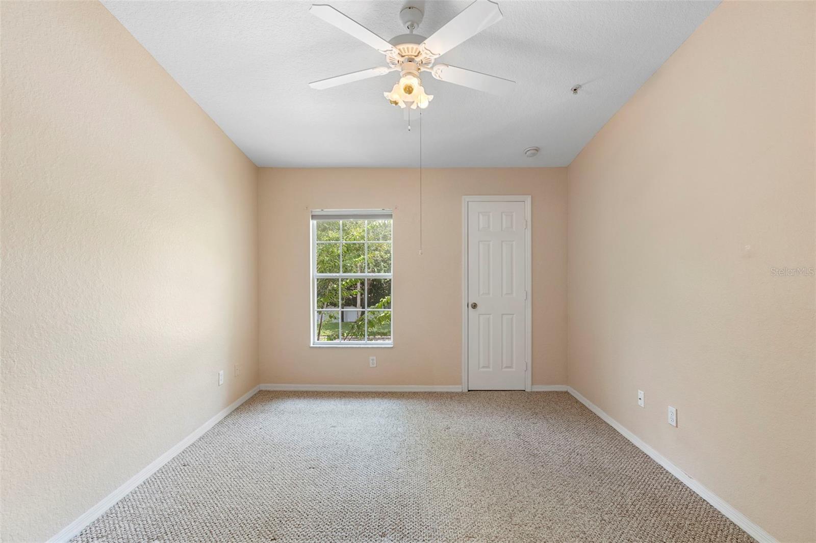 910 REGATTA BAY DR #5-201