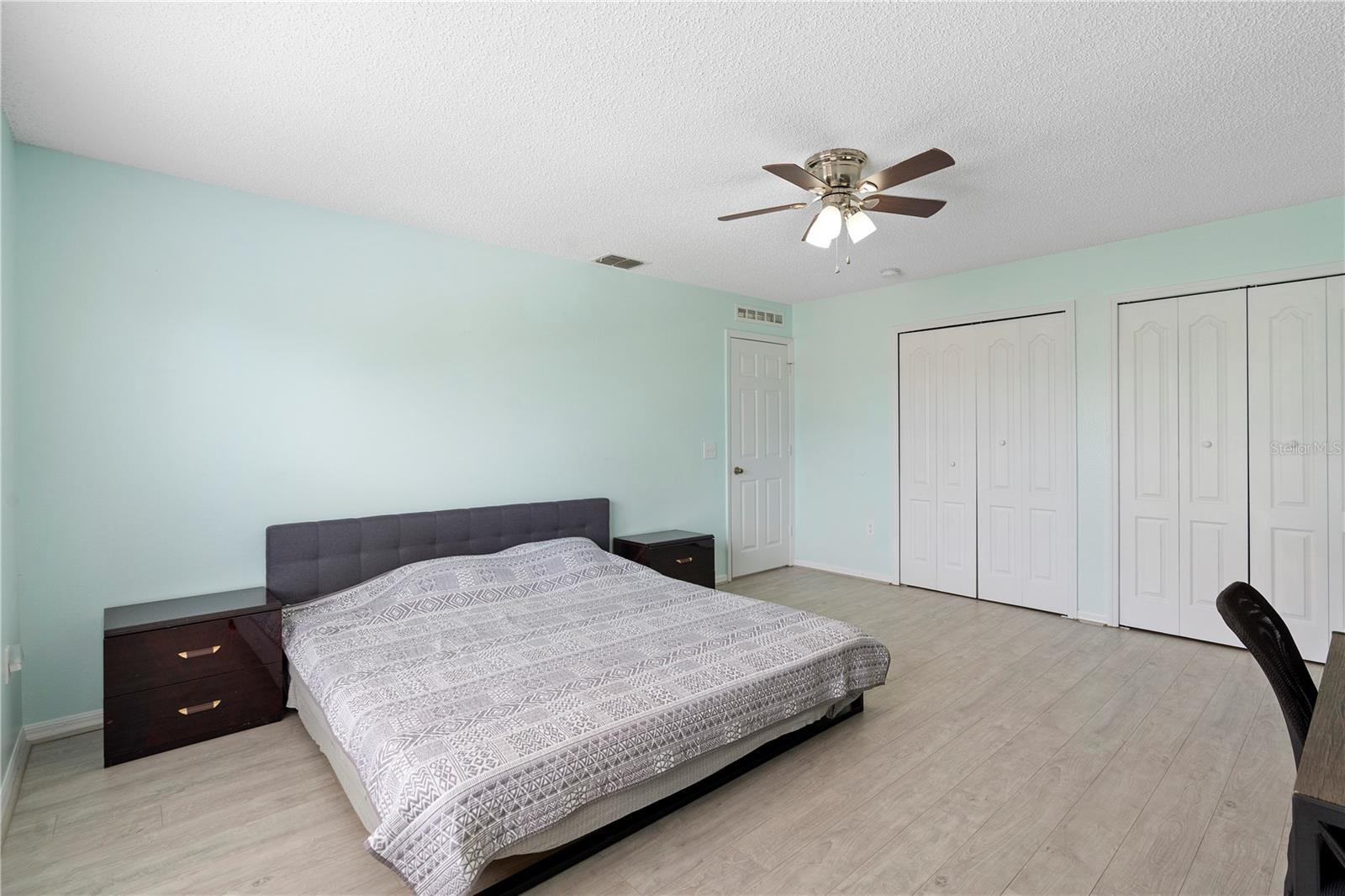 1287 VOYAGER ST
