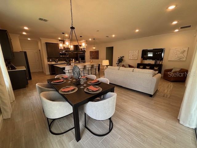 1688 ANDOVER RIDGE DR