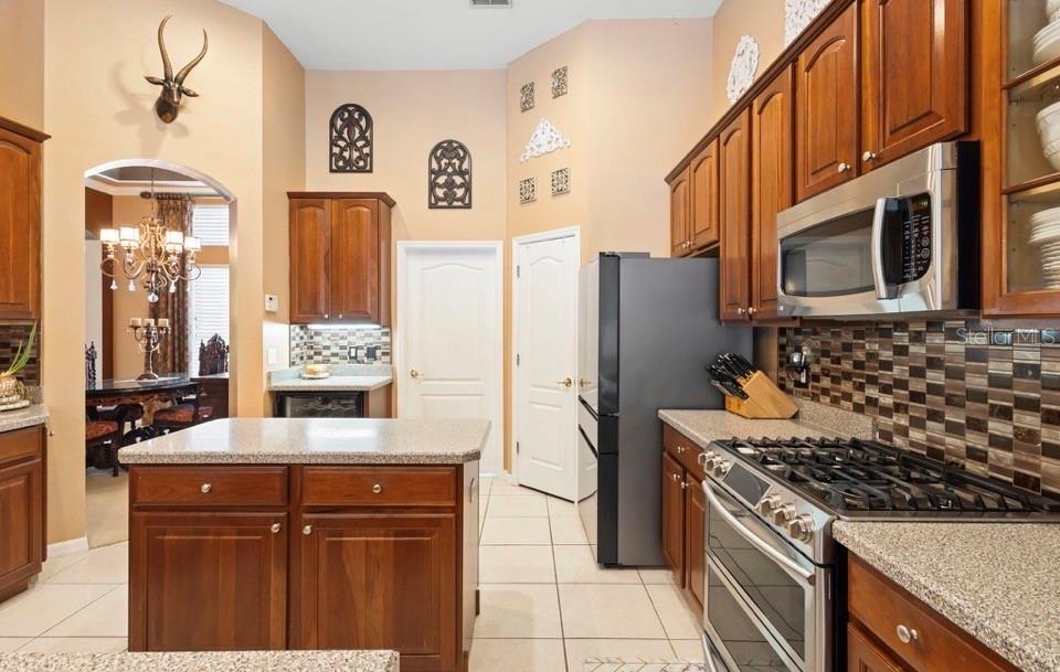 281 MEADOW BEAUTY TER