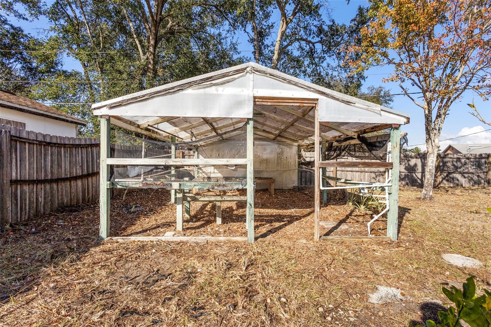 3560 APPLE ORCHARD DR