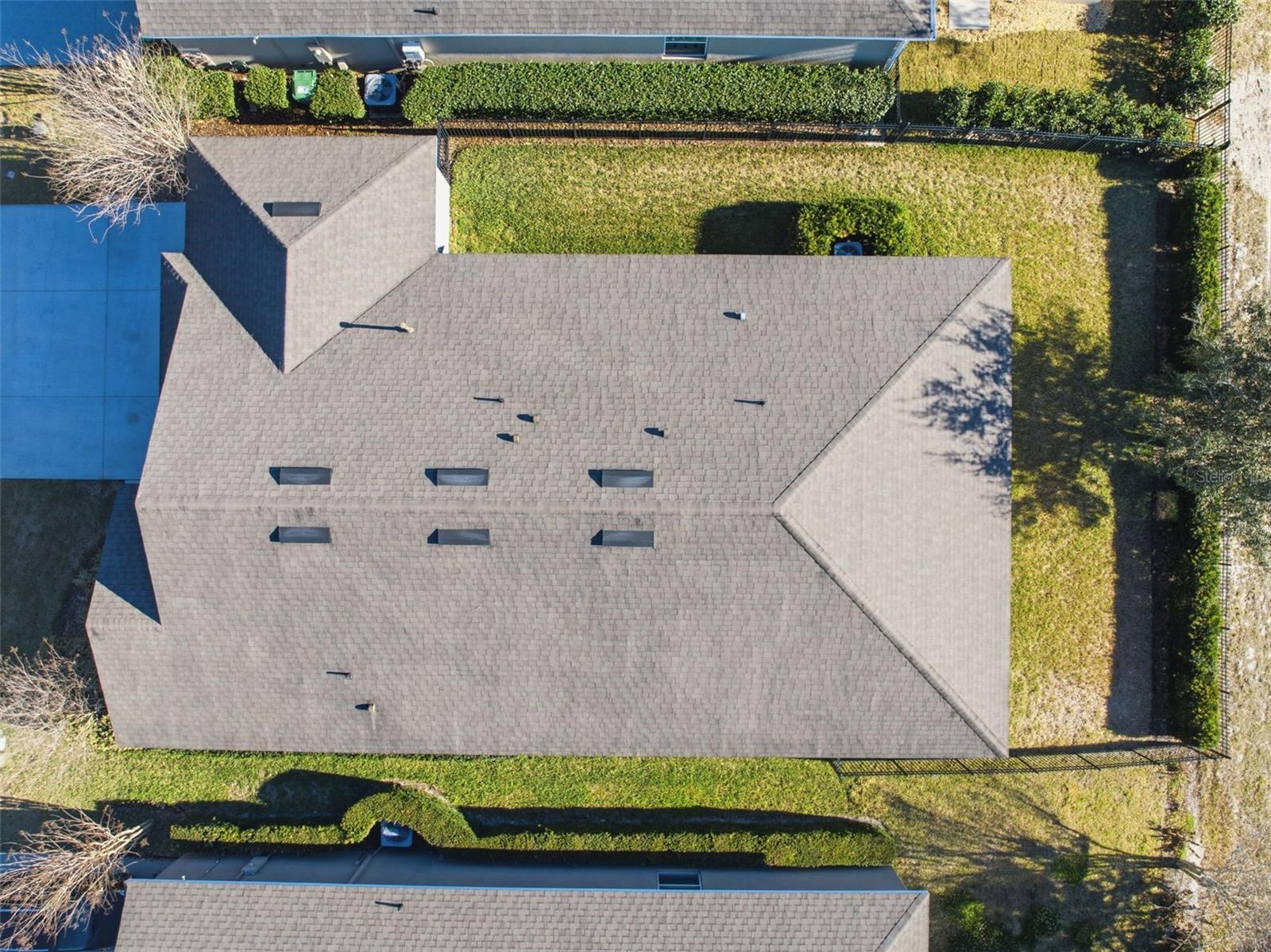 404 W VICTORIA TRAILS BLVD