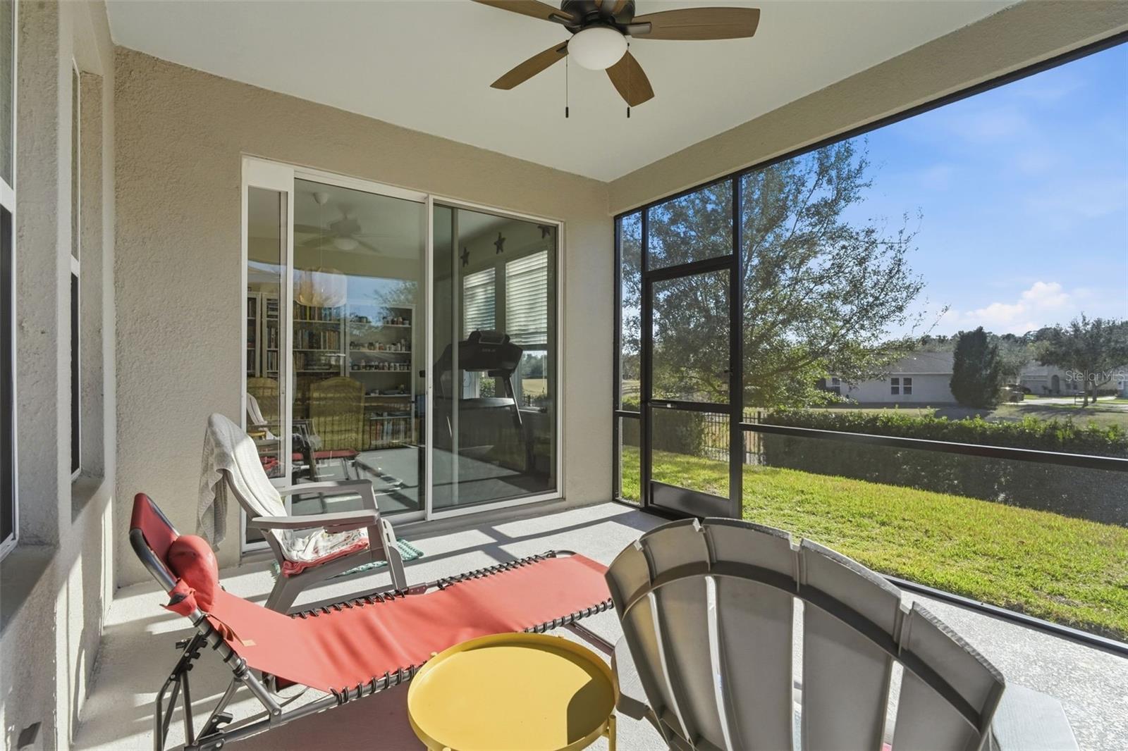 404 W VICTORIA TRAILS BLVD