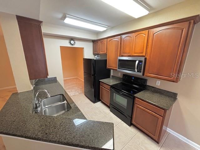 520 HOCKENDALE CV #106