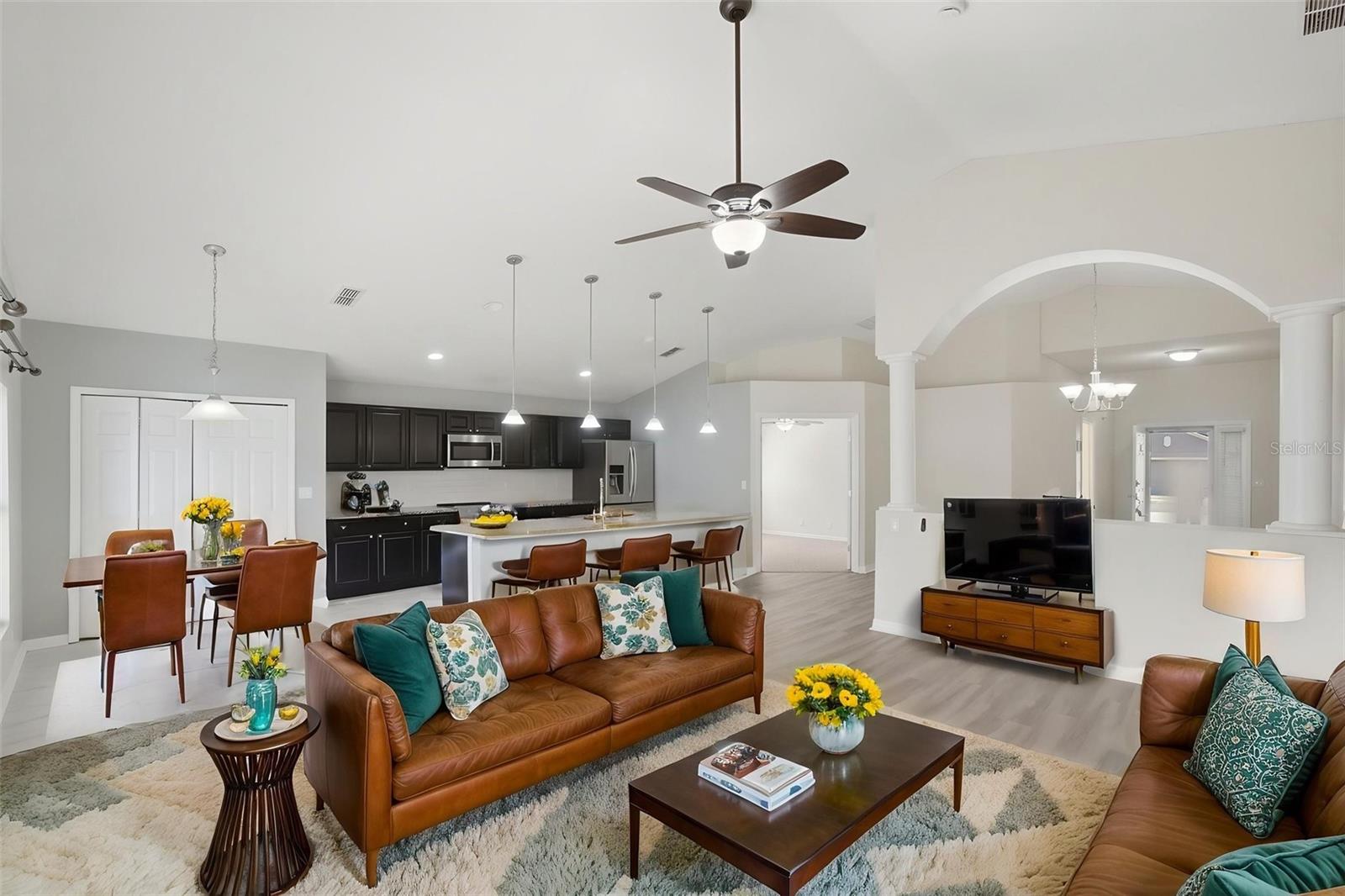 553 MAIDENHAIR CT