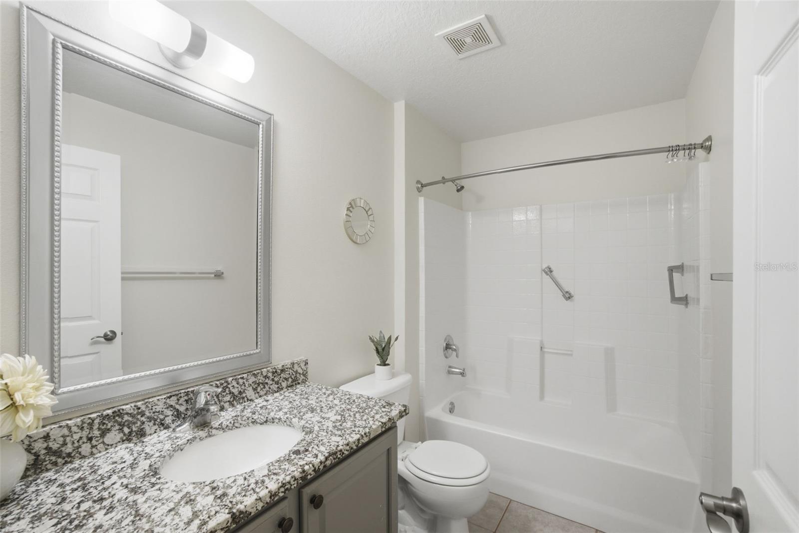 553 MAIDENHAIR CT