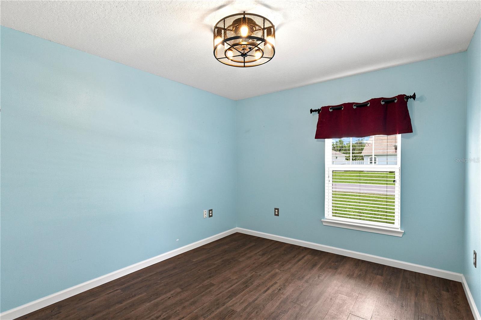 36 ROYAL PALM LN