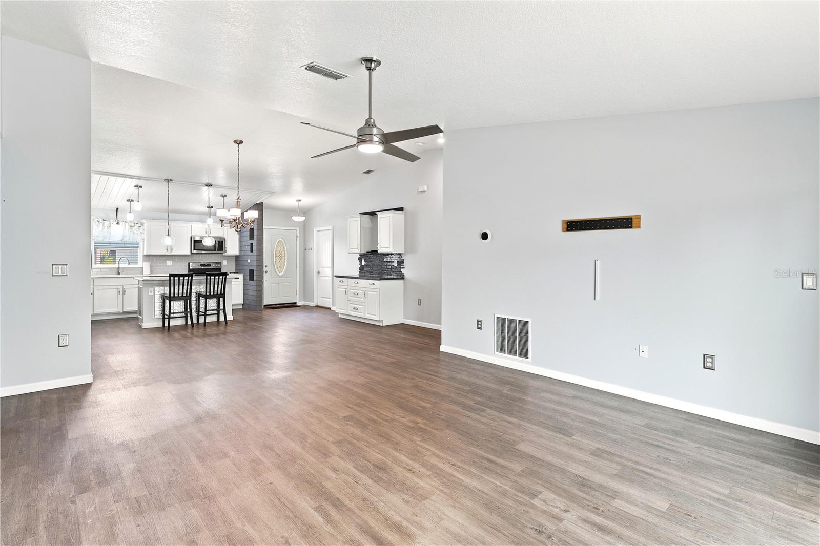 36 ROYAL PALM LN