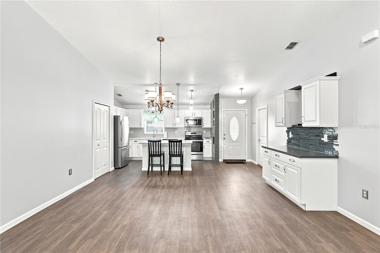 36 ROYAL PALM LN