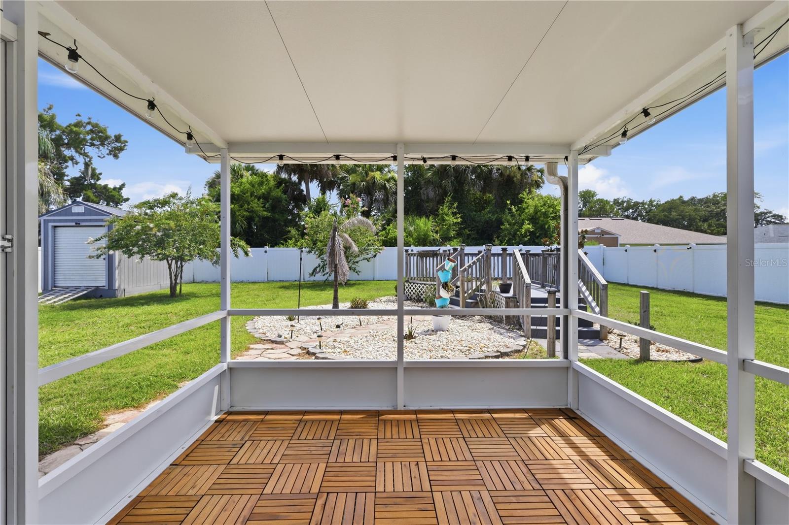 36 ROYAL PALM LN