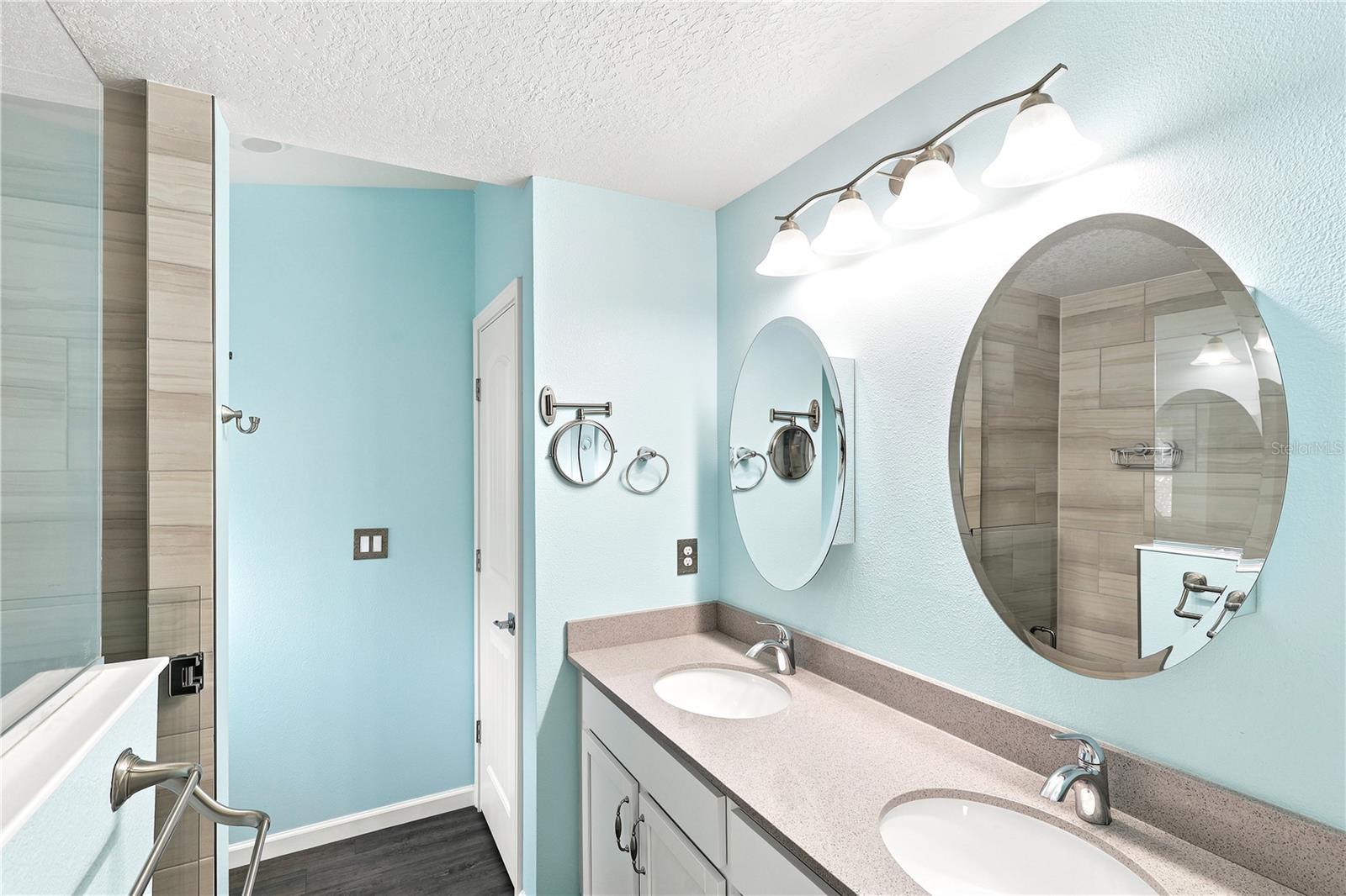 36 ROYAL PALM LN