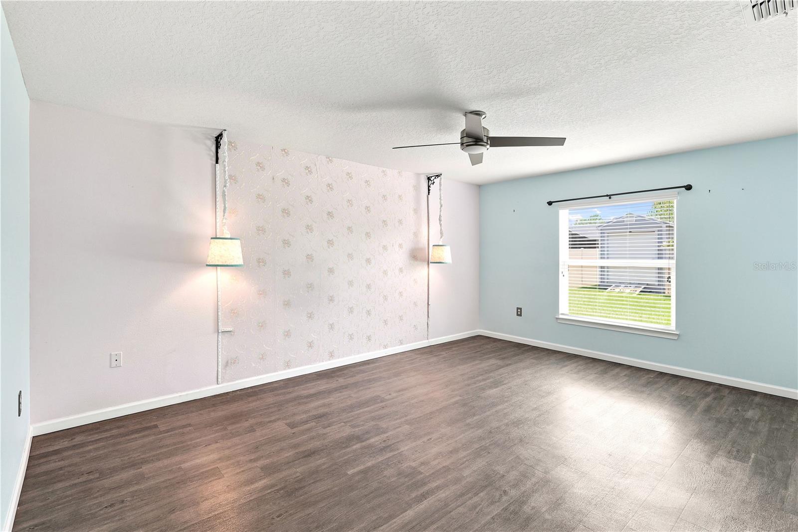 36 ROYAL PALM LN