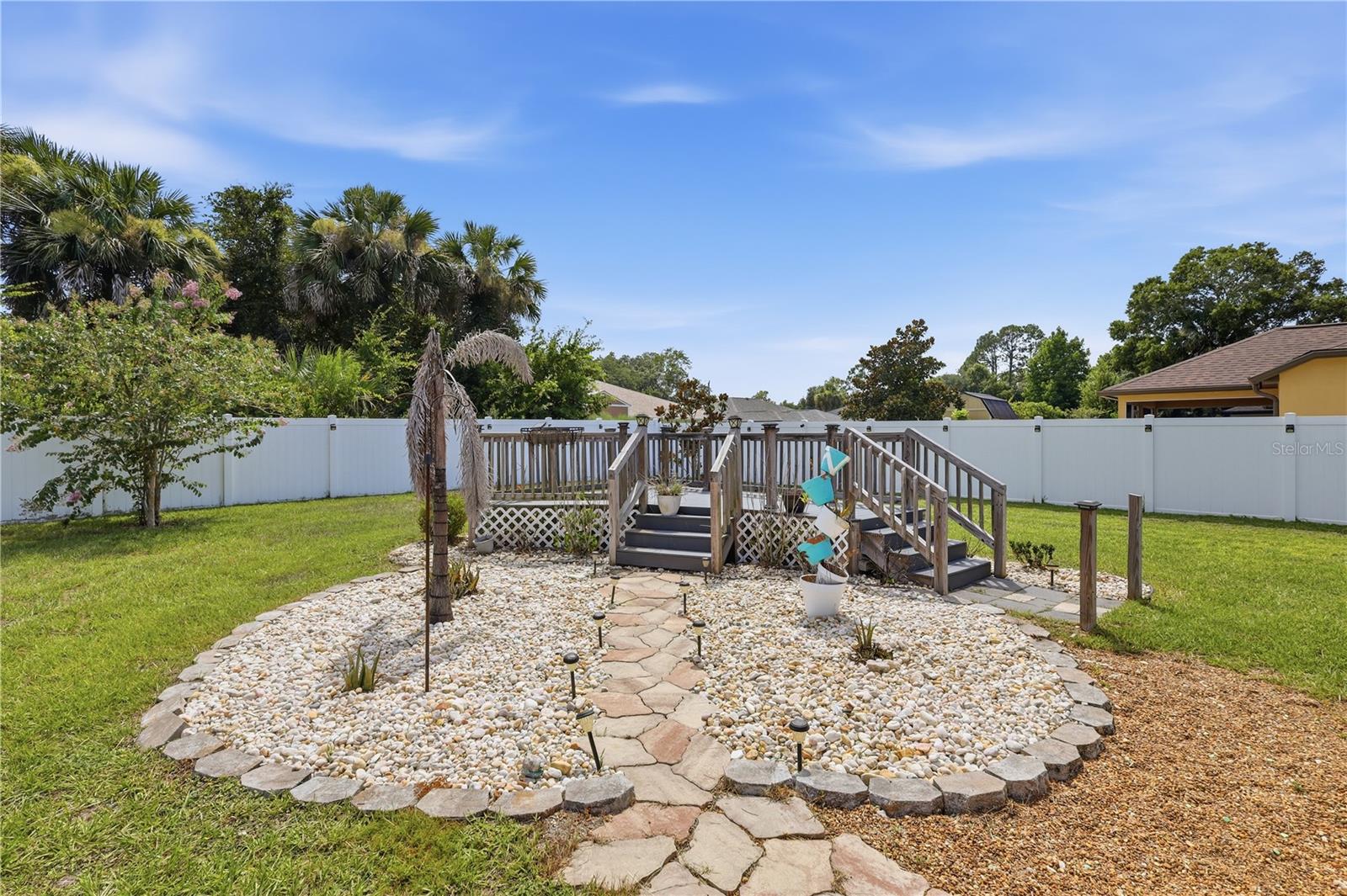 36 ROYAL PALM LN