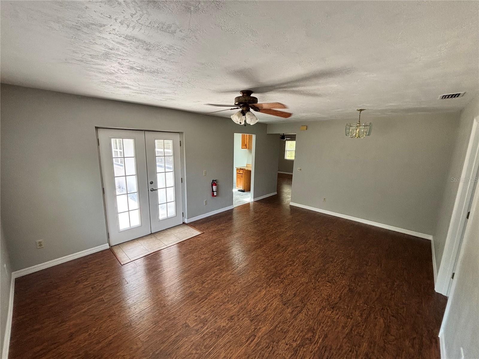1187 MALONE CT