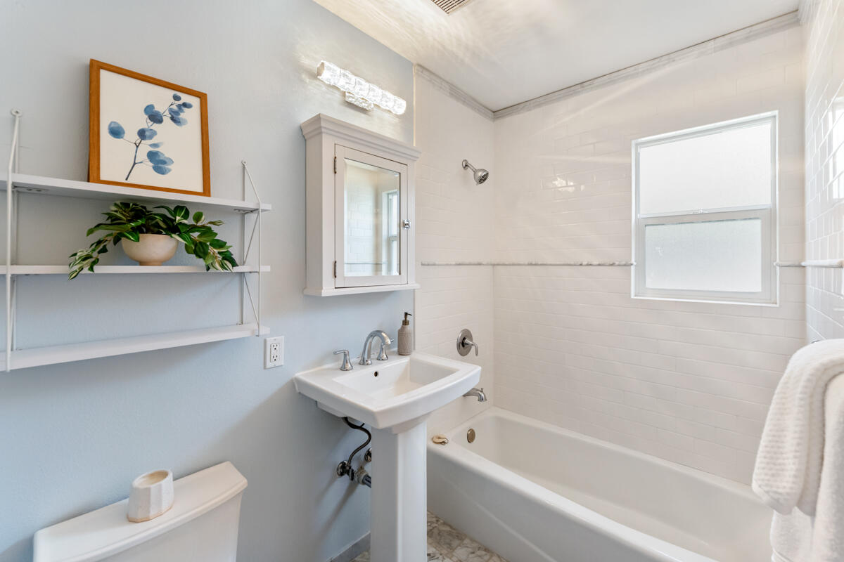 44 San Mateo Avenue, GOLETA