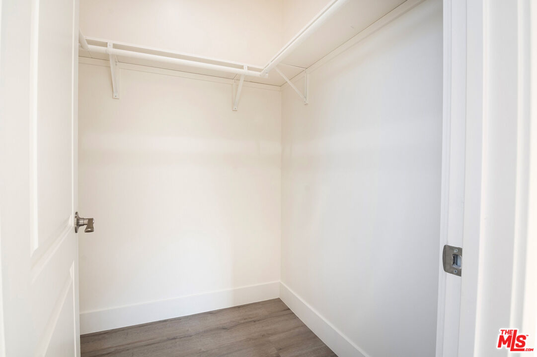 1327 23rd St Unit: B2