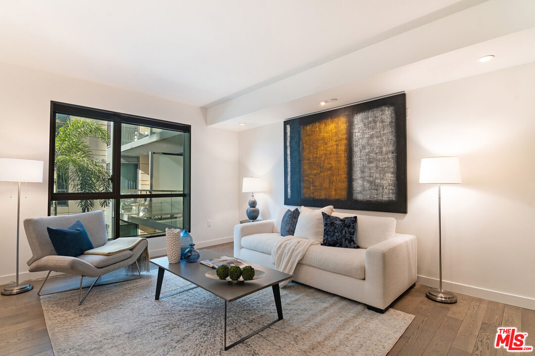 1755 Ocean Ave Unit: 402