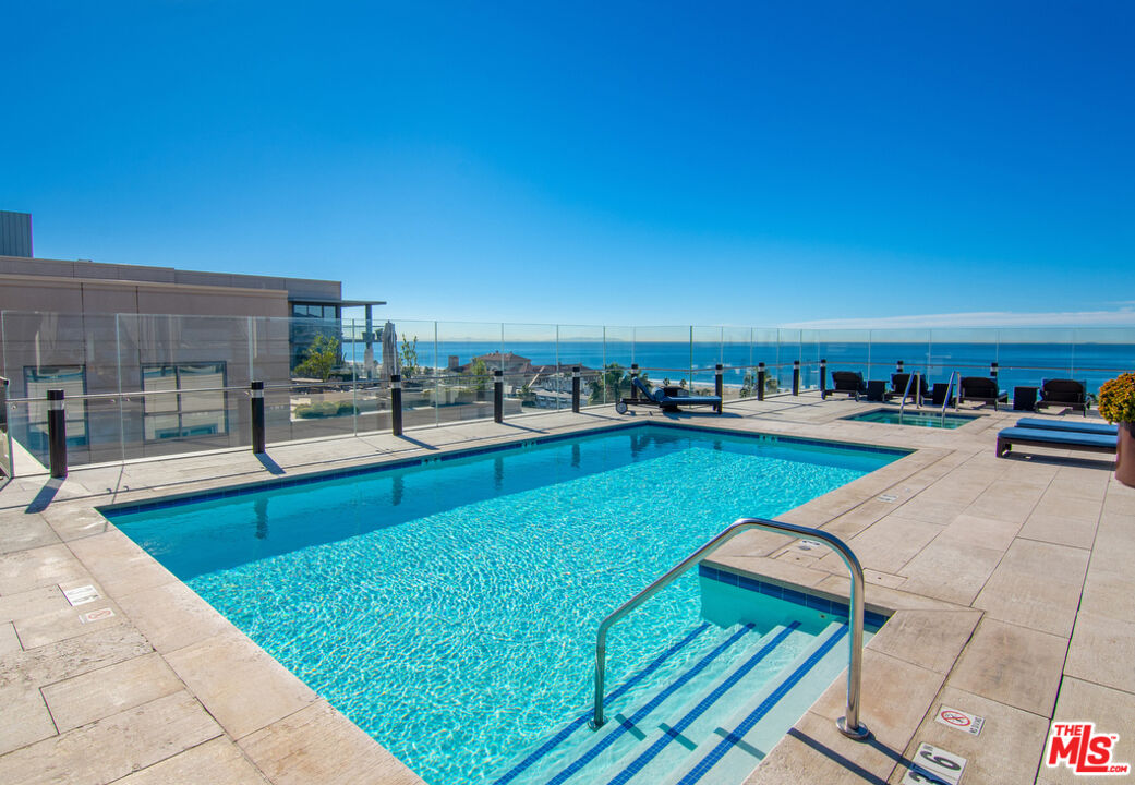 1755 Ocean Ave Unit: 402