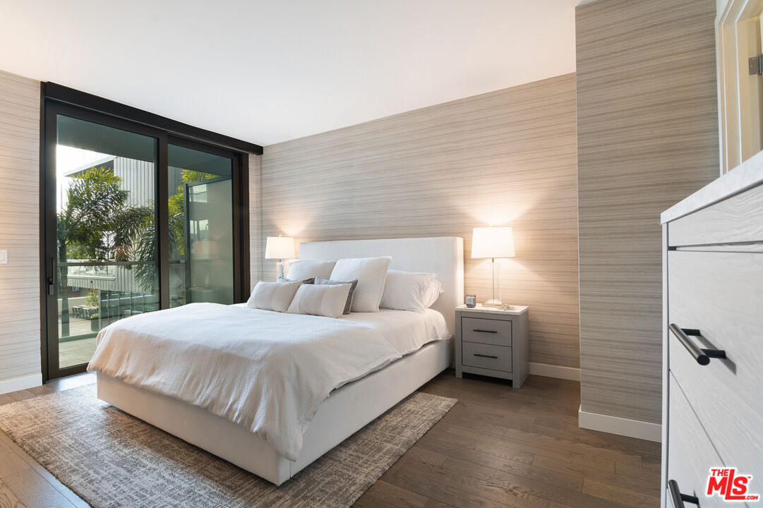 1755 Ocean Ave Unit: 402
