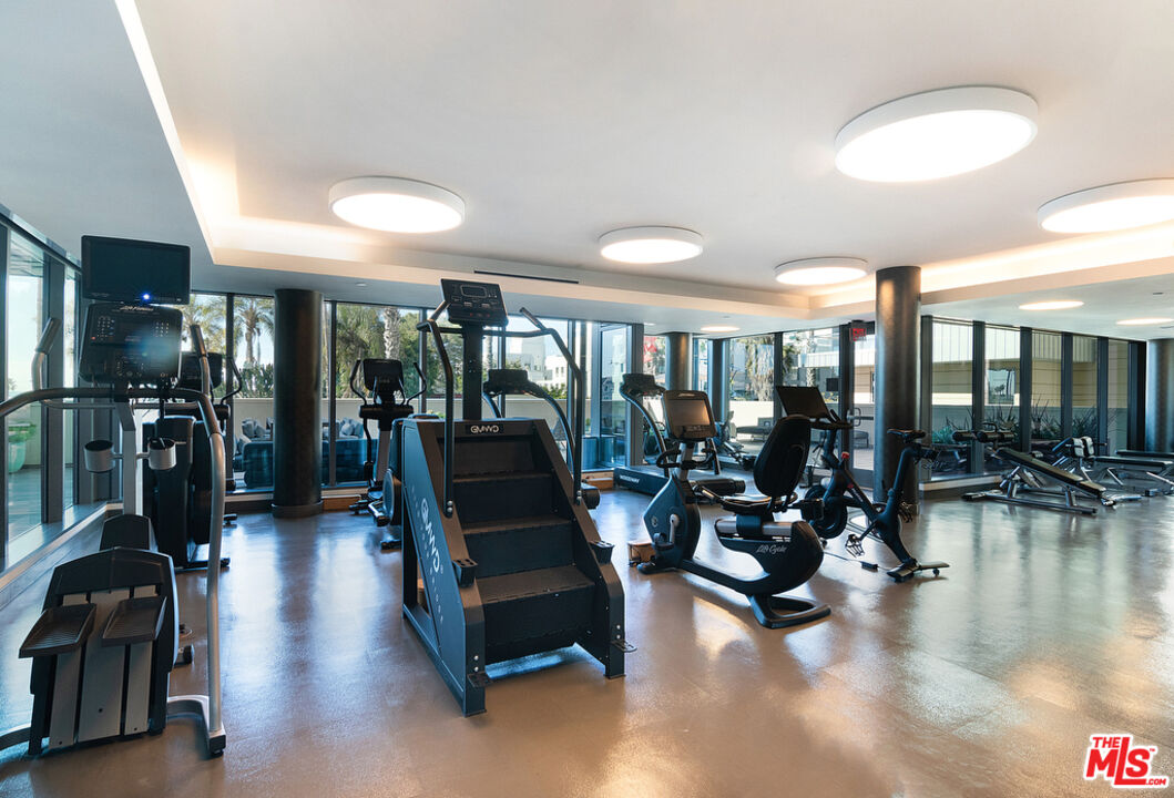 1755 Ocean Ave Unit: 402