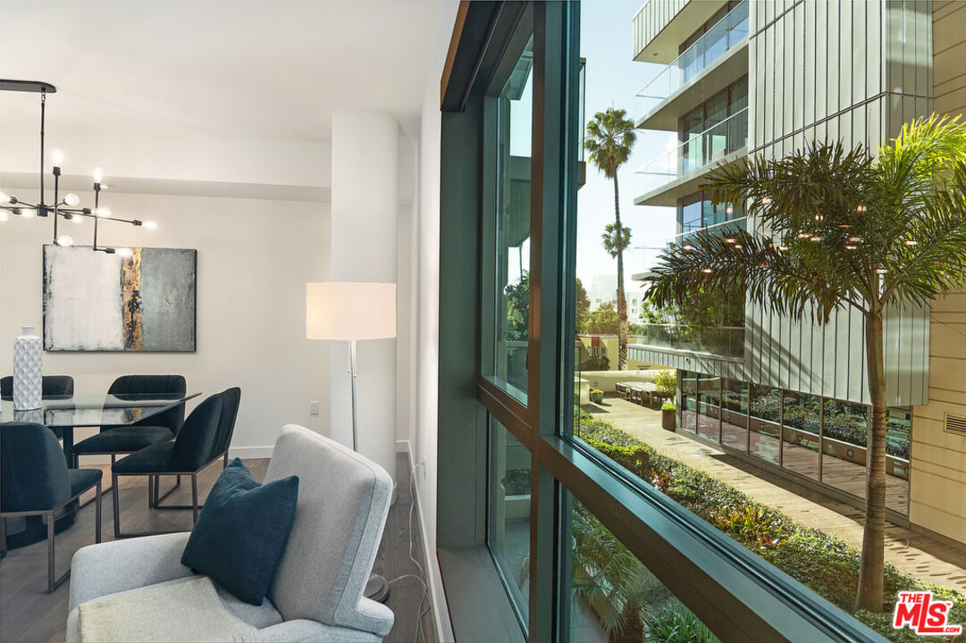 1755 Ocean Ave Unit: 402