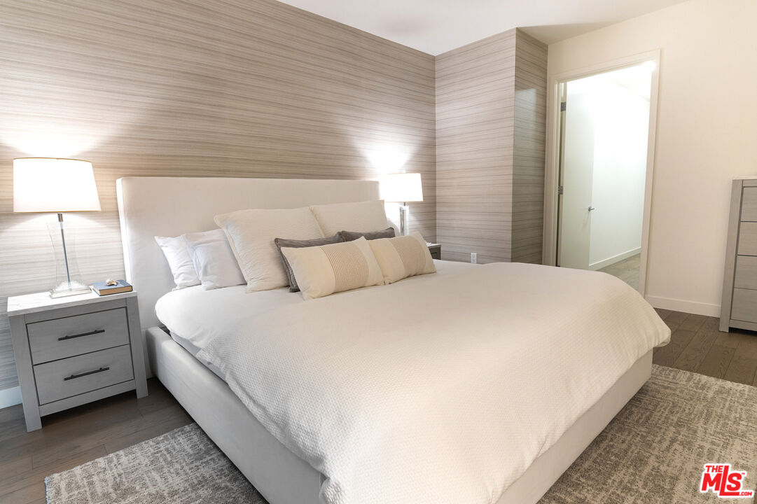1755 Ocean Ave Unit: 402