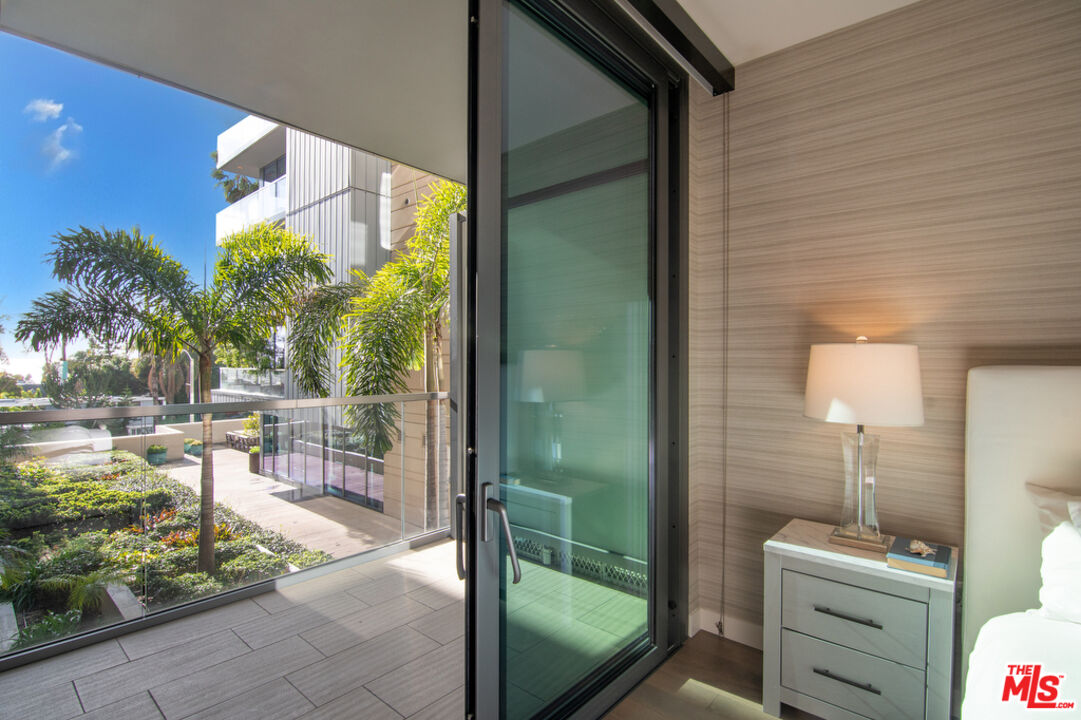 1755 Ocean Ave Unit: 402