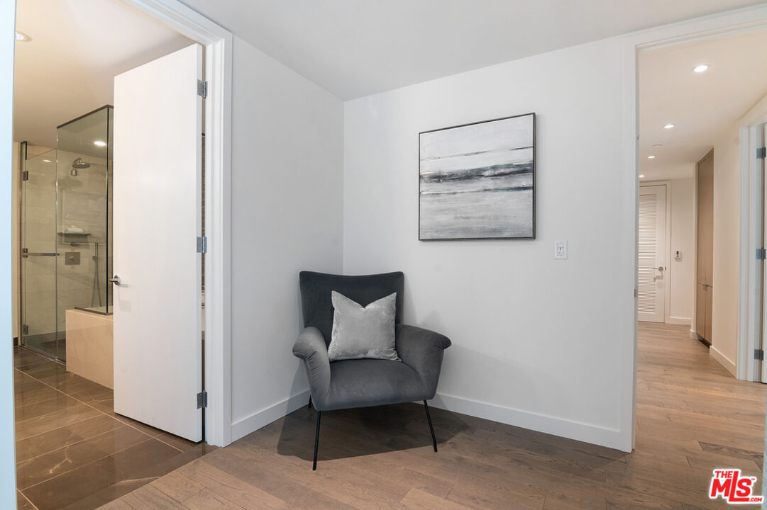 1755 Ocean Ave Unit: 402