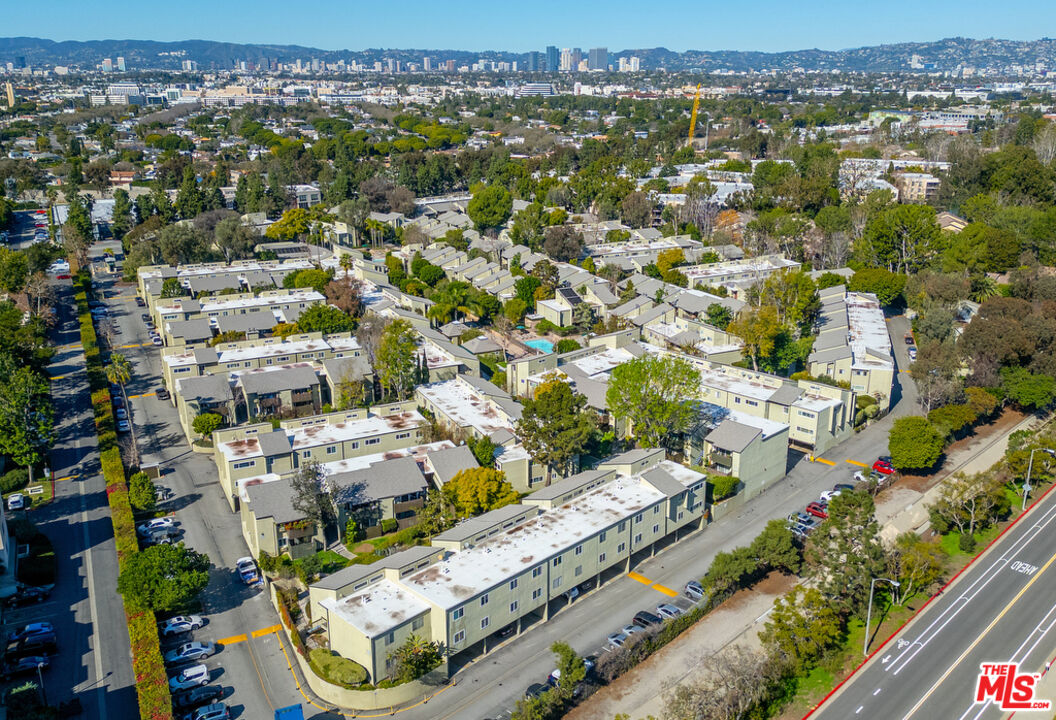 4810 Hollow Corner Rd Unit: 242