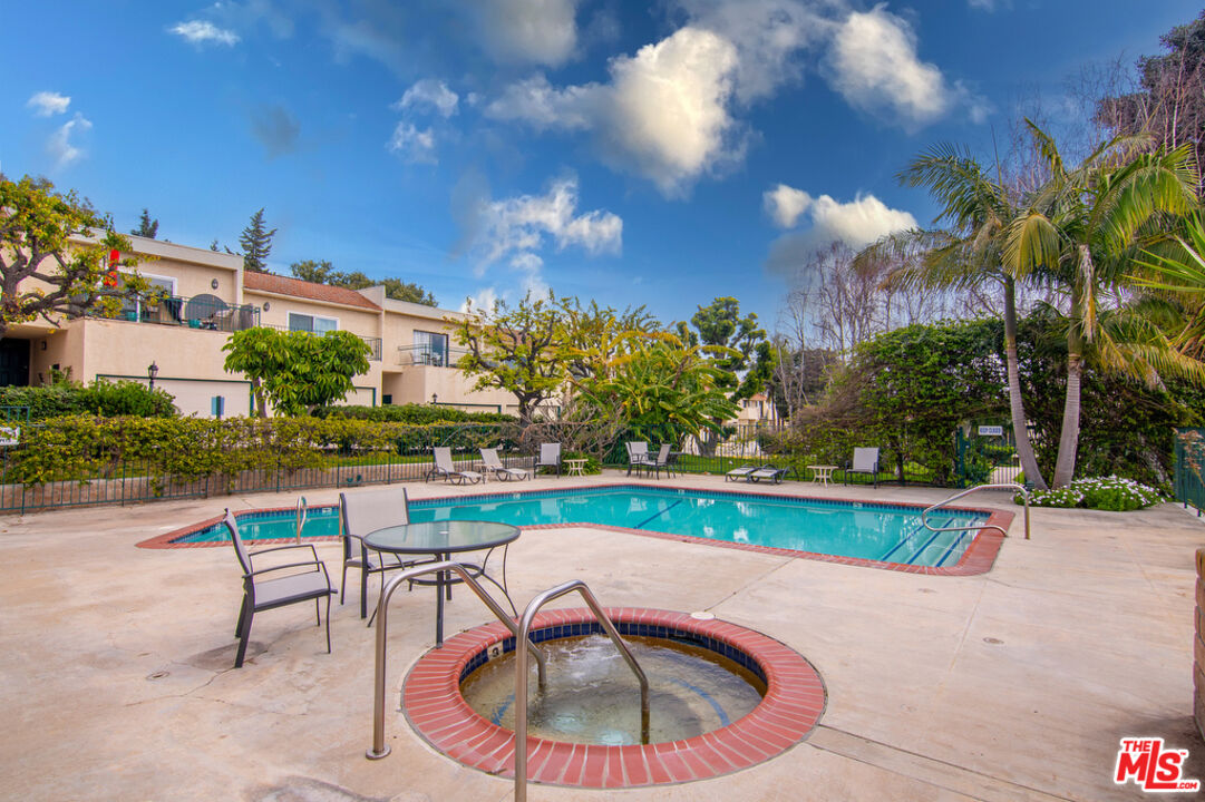 6479 Kanan Dume Rd Unit: 24