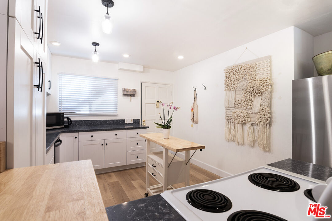 6479 Kanan Dume Rd Unit: 24