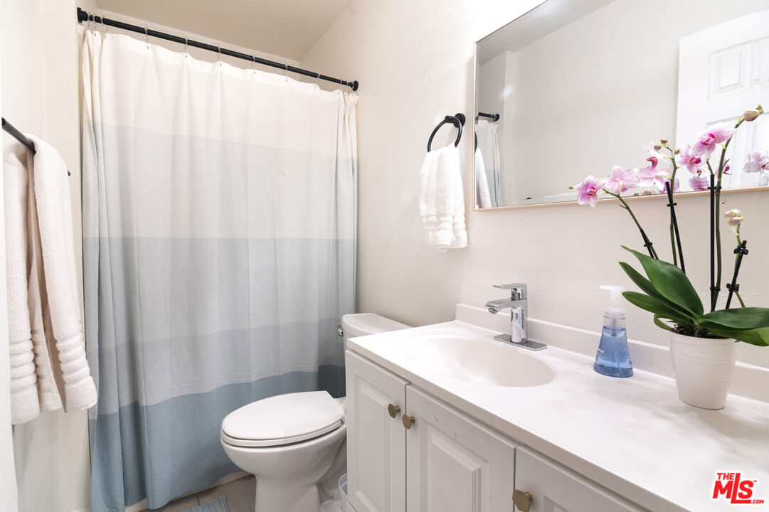 6479 Kanan Dume Rd Unit: 24