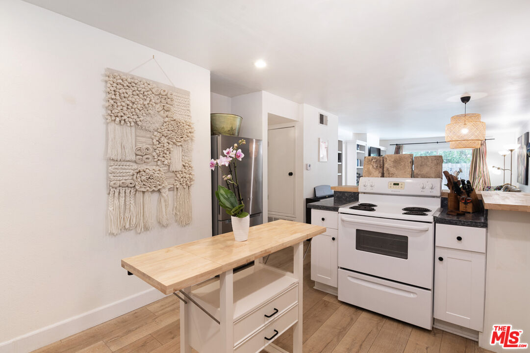 6479 Kanan Dume Rd Unit: 24